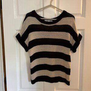 Workshop Republic Clothing Ladies Crew Neck Short Sleeve Knit Sweater Size M